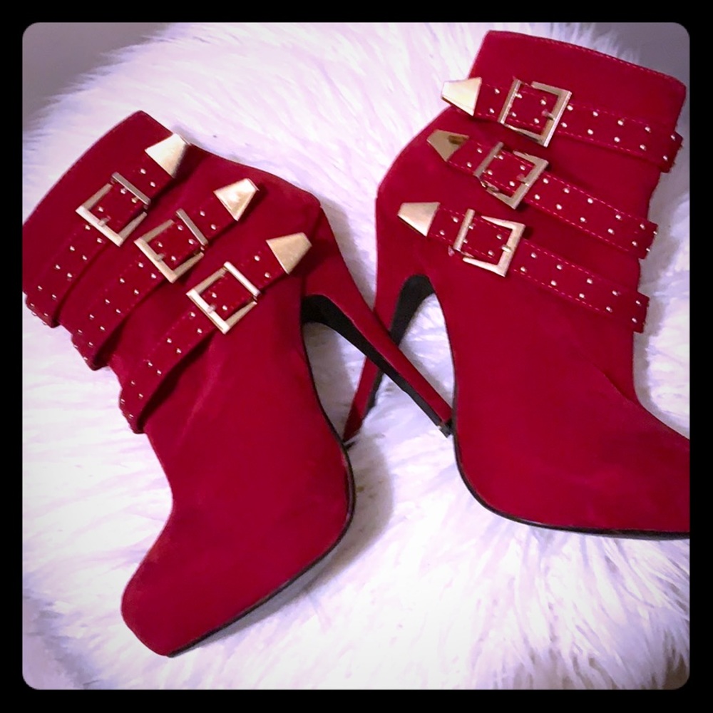 Red ankle boot